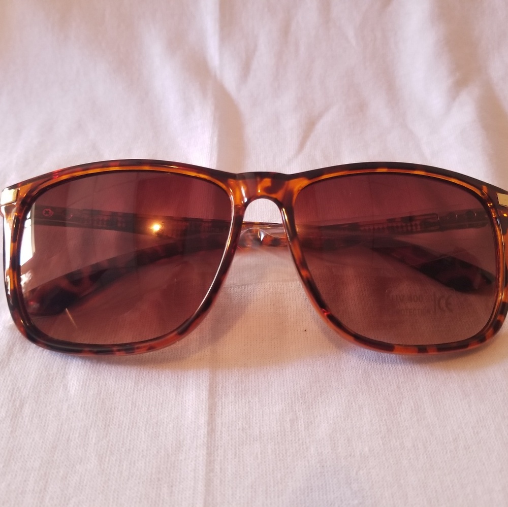 Sun glasses